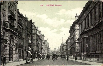 Vintage Pall Mall London Edwardian Postcard Street Scene Horse Carriages