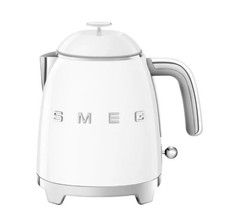 SMEG KLF05 Retro 50's Style Small Mini Kettle 1400W 0.8L White