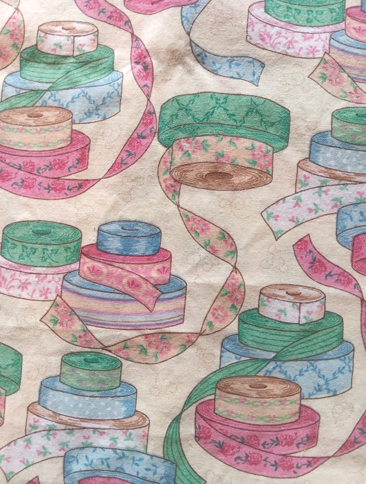 Cintas de cinta vintage 1994 tela tradiciones tela de algodón floral vendido por rosa Foto 4 de 4