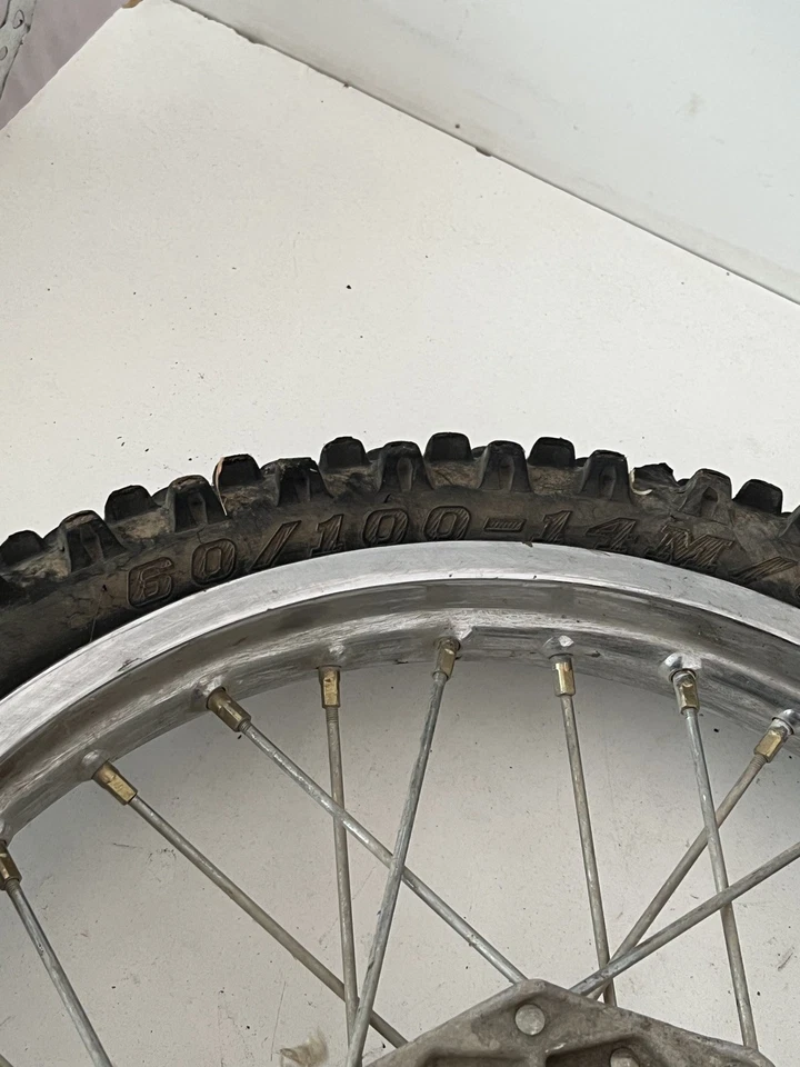 Buje de llanta de rueda delantera Kawasaki KX60 KX 60 1998-2003 14x1,40 41034-1168 Foto 2 de 4