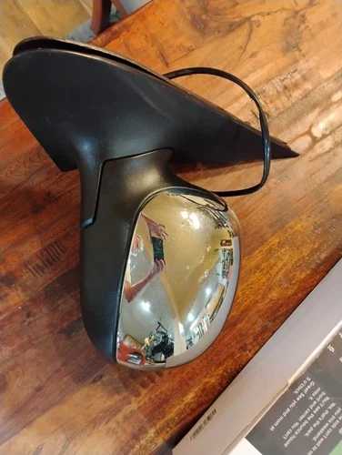 2001-2003 Ford F-150 Crew Cab Driver Side (LH) Power Mirror P/N# F01320161 