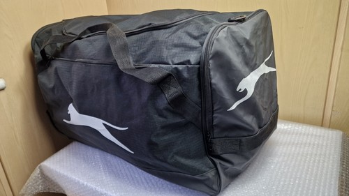 Large Puma Holdall Wheeled Bag Black 73 X 31 Cm - Picture 5 of 11