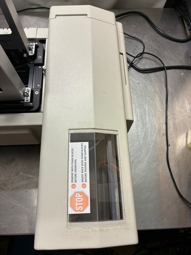 Dispositivos moleculares StakMax sistema de manejo de microplacas 30 días de garantía - Imagen 16 de 24