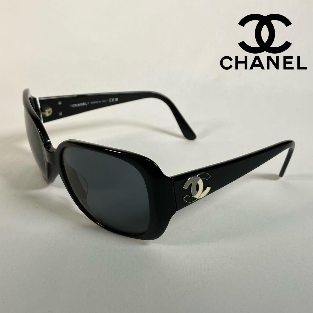 CHANEL 5101 Black Rectangular Sunglasses Two-Tone… - image 1
