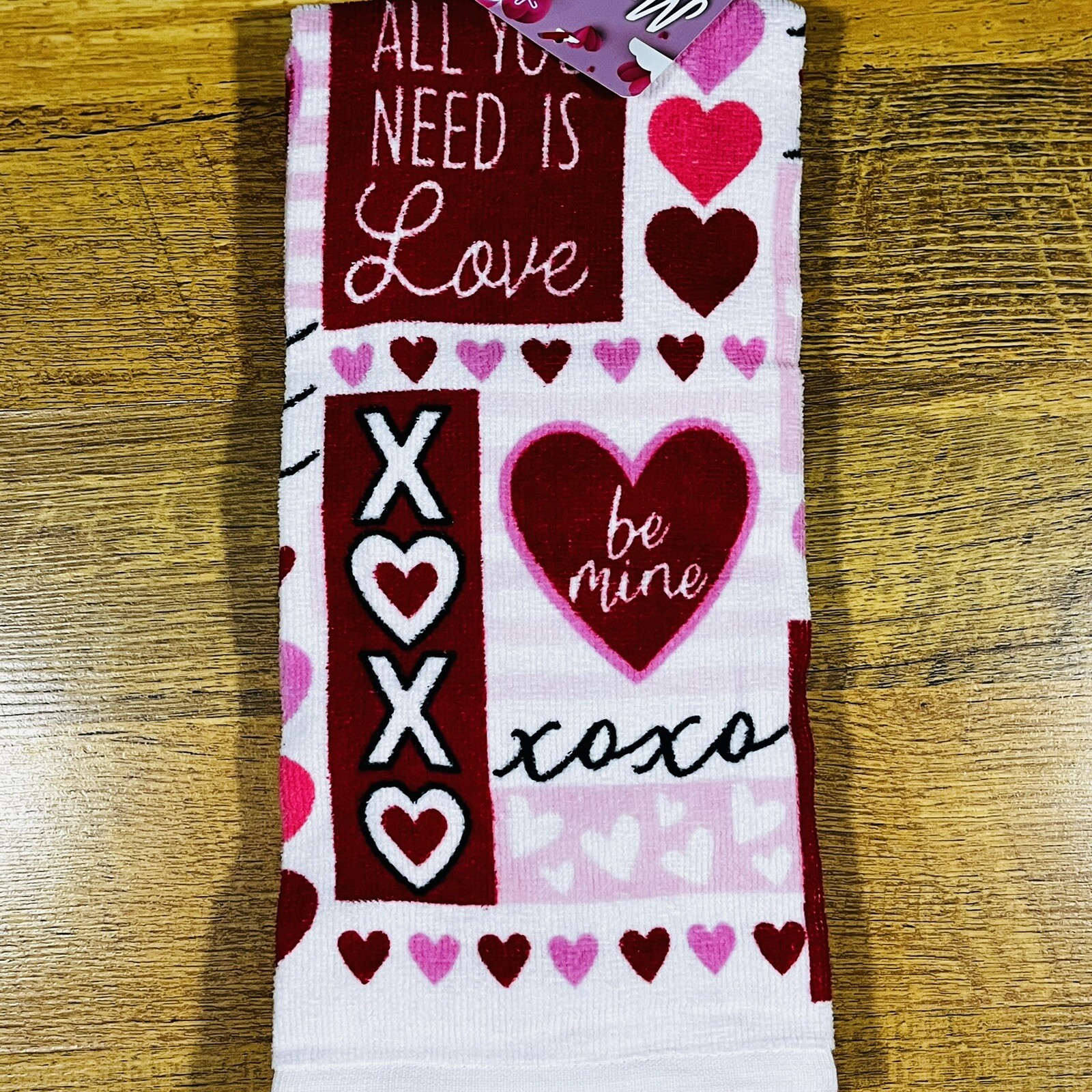 Valentines Day 2 Pack Hand Towels - All You Need Is Love XOXO Be Mine