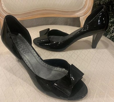 franco sarto vanity pump