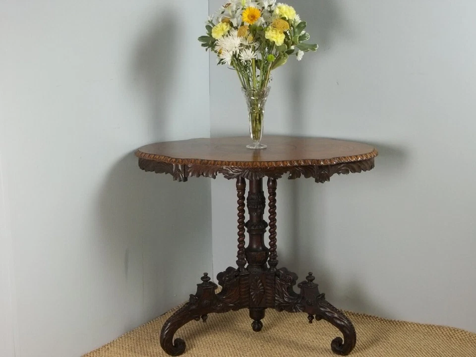 Antigua lámpara de salón central de bosque negro con incrustaciones de nogal de excelente calidad. C1870 Foto 2 de 4