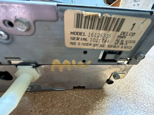 89-93 Cadillac Deville Fleetwood Seville AM FM Cassette Bose Gold Radio 16126336 - Picture 5 of 11