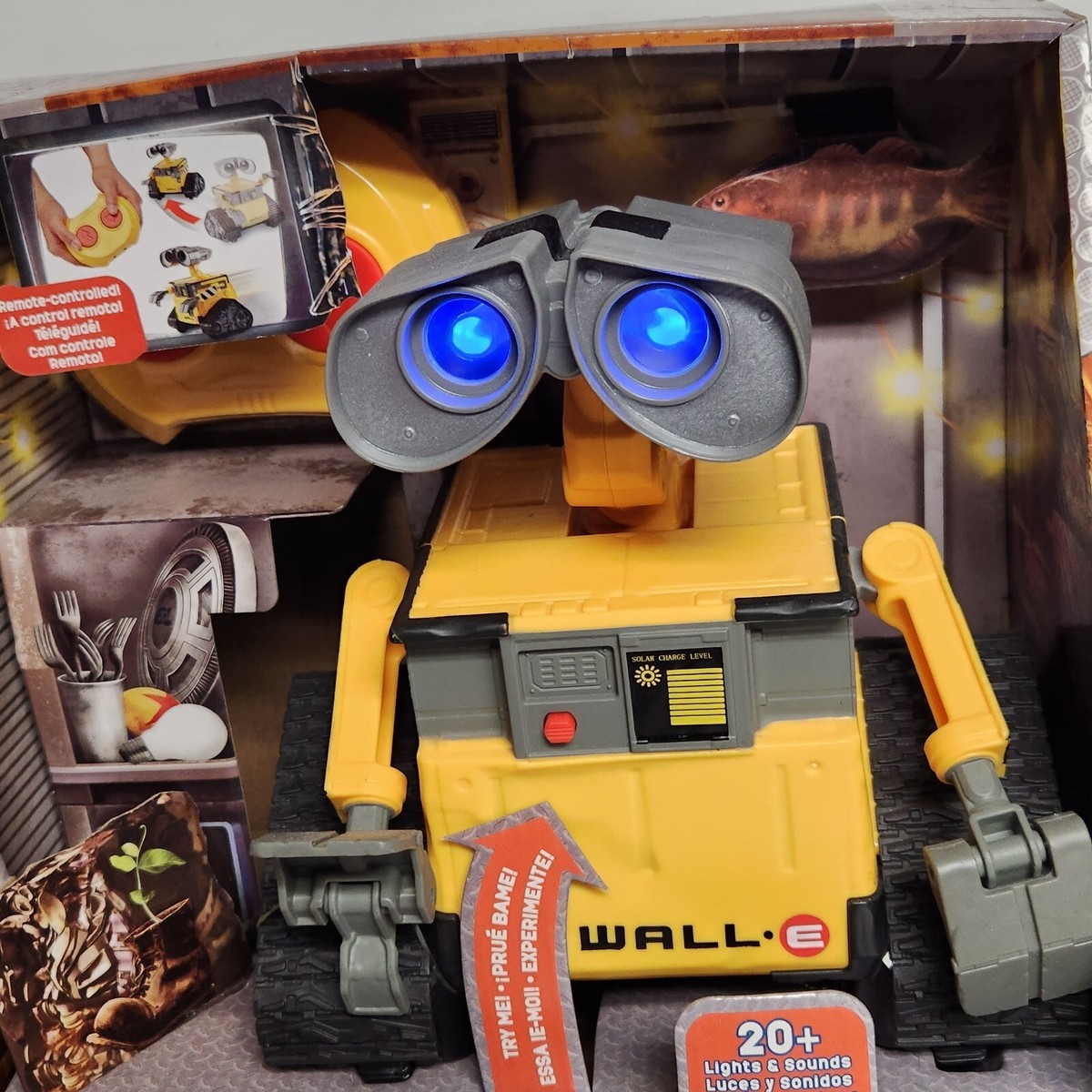 Disney Pixar HELLO WALL-E Remote Control Interactive Robot Toy