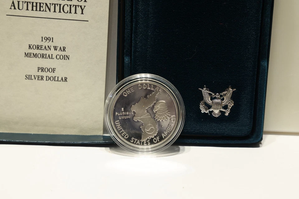 1991 P US Mint Proof Korean War Commemorative Korea Silver Dollar Coin Box - Image 3 of 3