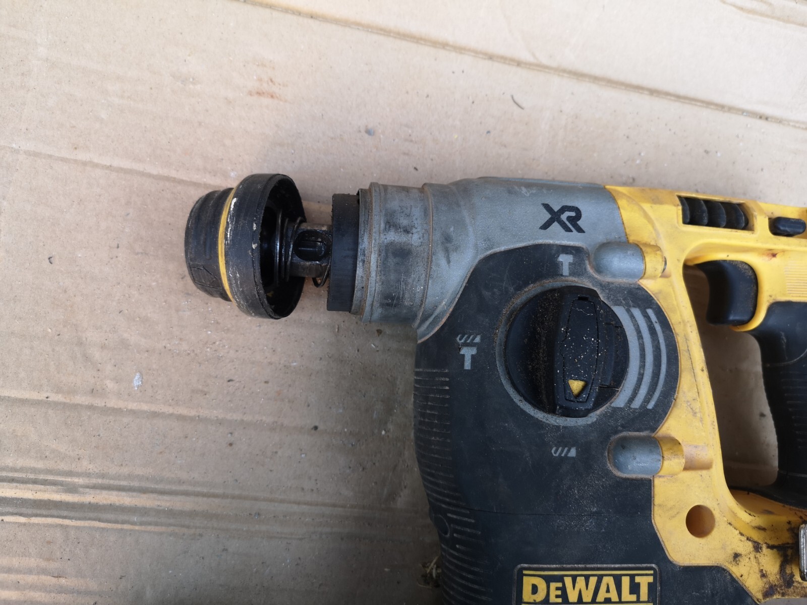 dewalt 18v xr sds hammer drill DCH273 Spares Or Repairs. eBay
