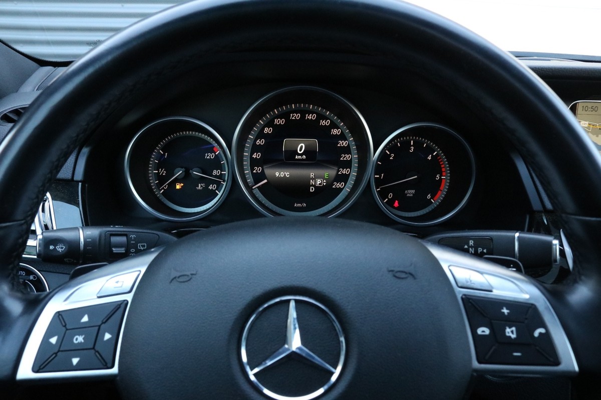Mercedes E300 3,0 BlueTEC stc. aut.