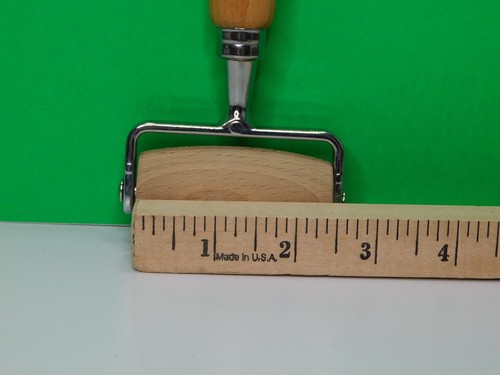 Pampered Chef Dough & Pizza Roller #1480 Lot of 2 Wooden Kitchen Utensils Crust - Picture 17 of 17