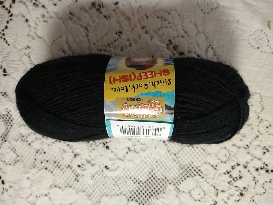 BERNAT SHEEP (ISH) VICKIE HOWELL 1 madeja NEGRO (ISH) 3 OZ mezcla de lana Foto 3 de 4