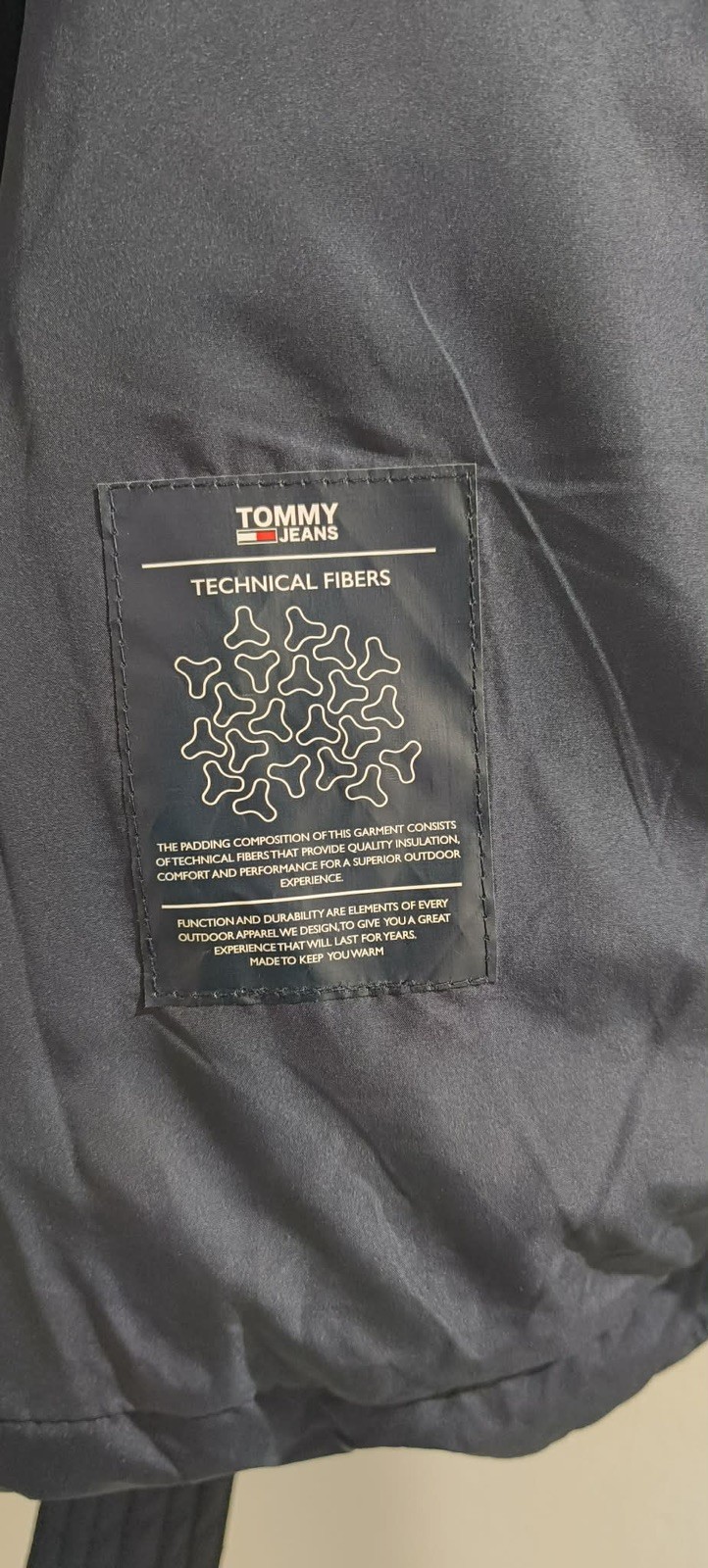 Tommy Jeans Colour-Blocked Belted Down Puffer Jacket image 4