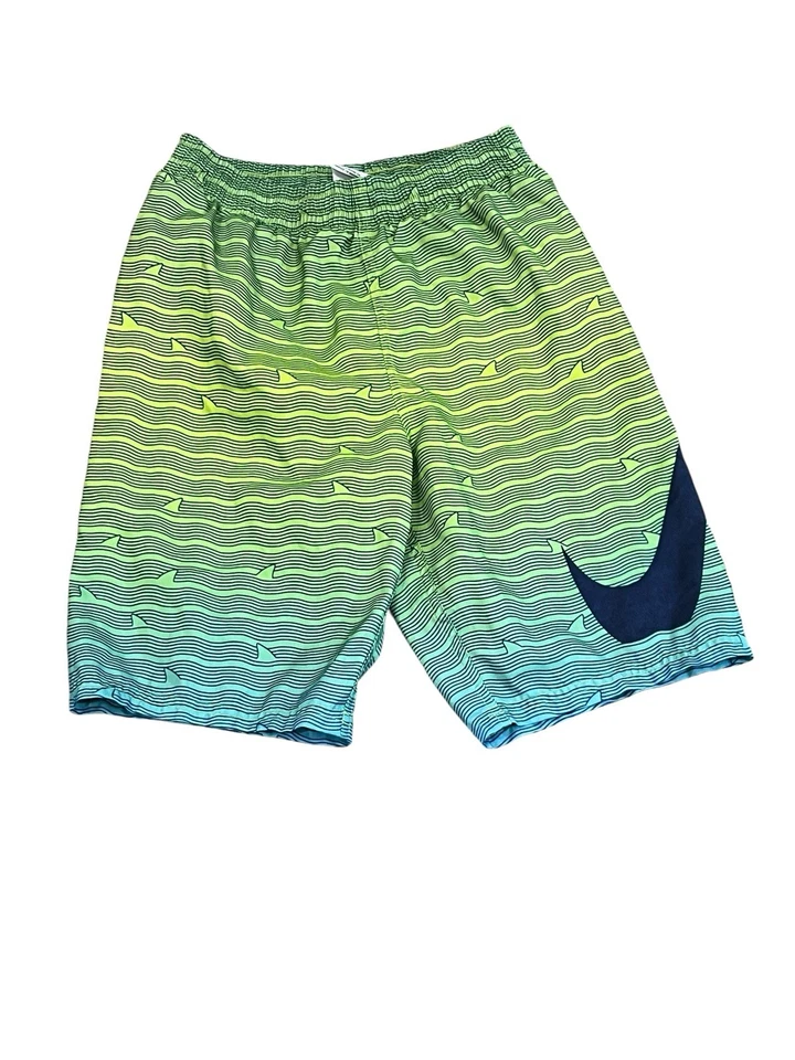 LOTE DE 4 PANTALONES CORTOS DE NATACIÓN NIKE PARA NIÑOS BAÑADORES LOGOTIPO GRÁFICO GRANDE 14-16 Foto 3 de 4