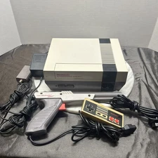 Original Nintendo System NES-001 Console Bundle,  Zapper Controller Tested Good 