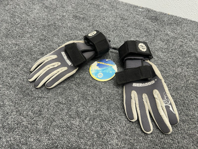 NOS Vintage Seadoo Jetski Full Finger Riding Wakeboarding Gloves Grey