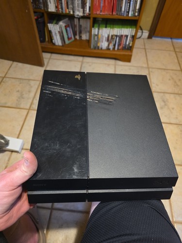 Sony PlayStation 4 Console - 500 GB (CUH1215A)