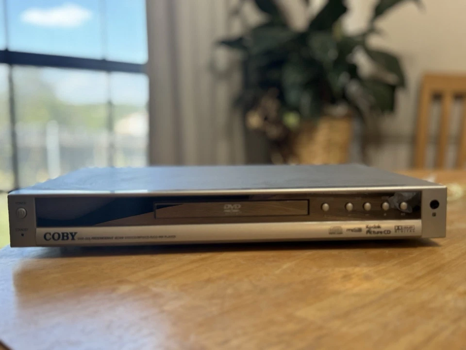 Coby DVD-223Progressive Scan DVD/CD/MP3/CDR/CD-RW Player Good ConditionNo Remote - Image 3 of 4