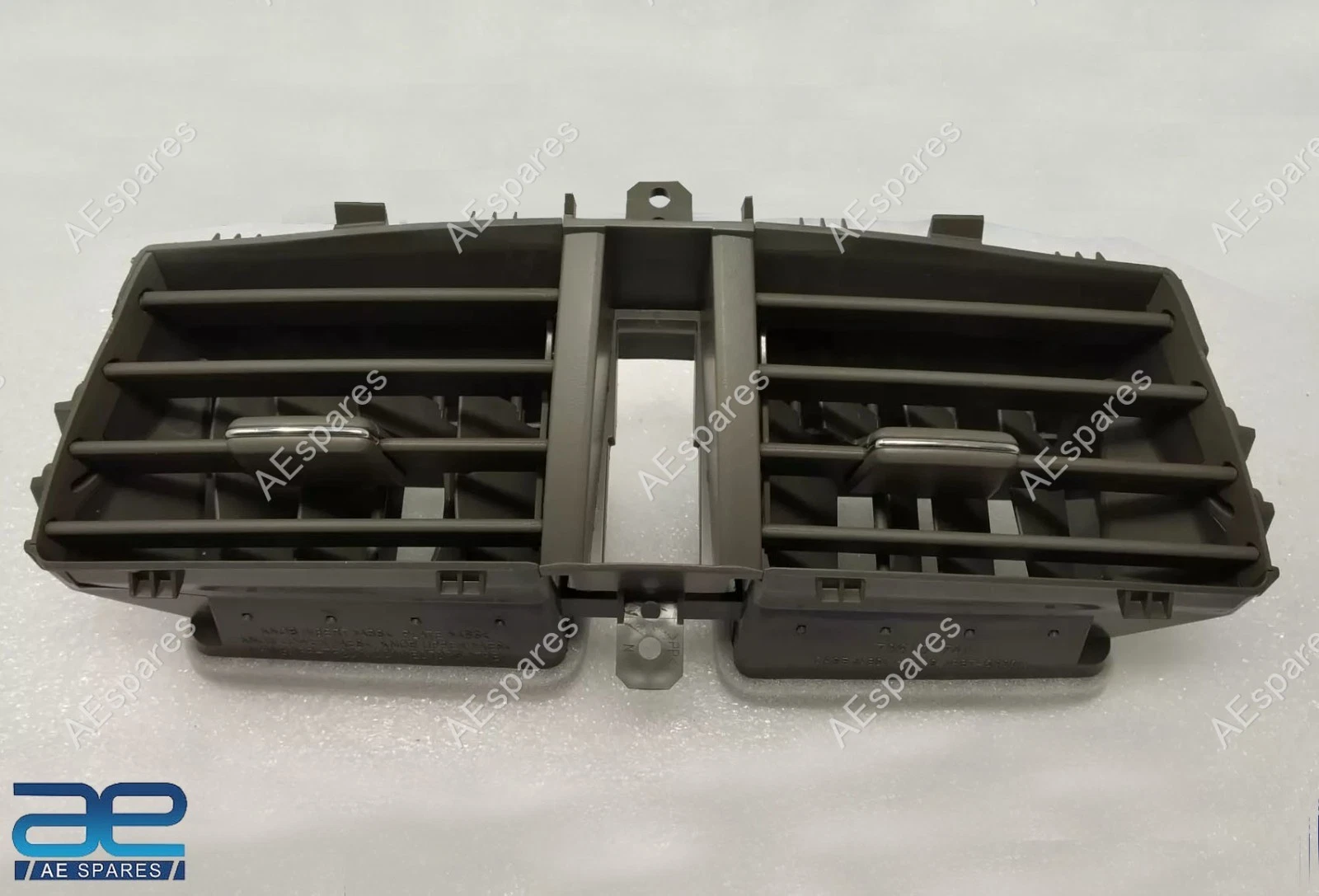 Louver, Center Air Vent Brown For Suzuki Ertiga 2012-2018 73610M74L00-R8R