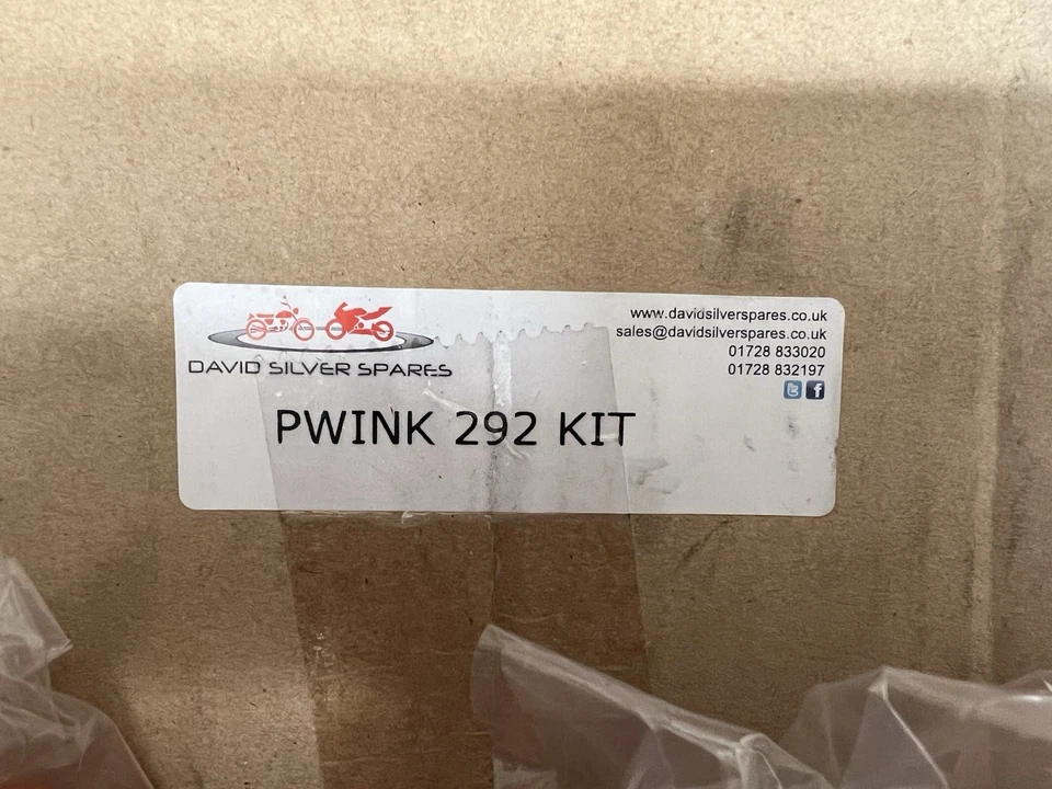 Blinker Kit Set of 4 Including Stem and Nuts - For Vintage Moto - Image 2 of 4