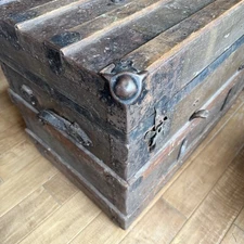 Antique Steamer Trunk/Chest - Tin & Wood - 29Lx16Wx21”H - See Photos
