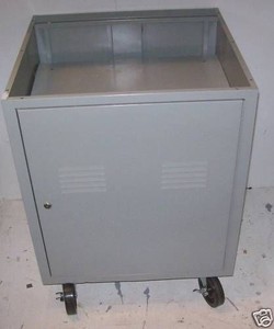 Store Display ROLLING METAL MACHINE LOCKING CASE Safco