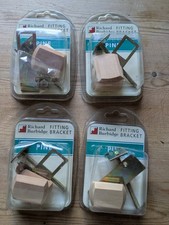 Richard Burbidge pine stair fitting bracket x 4