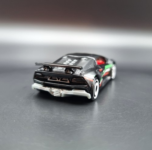 Hot Wheels 2021 Lamborghini Sesto Elemento Black #2 Mystery Models Series 2 - Picture 6 of 8