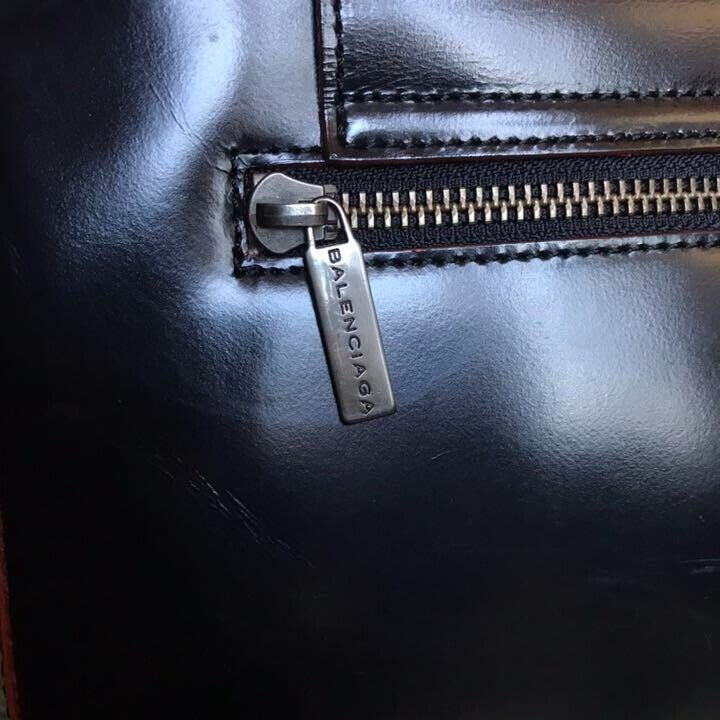 BALENCIAGA Handbag Black Vintage Leather women's USED FROM BALENCIAGA Handbag Black Vintage Leather women's USED FROM