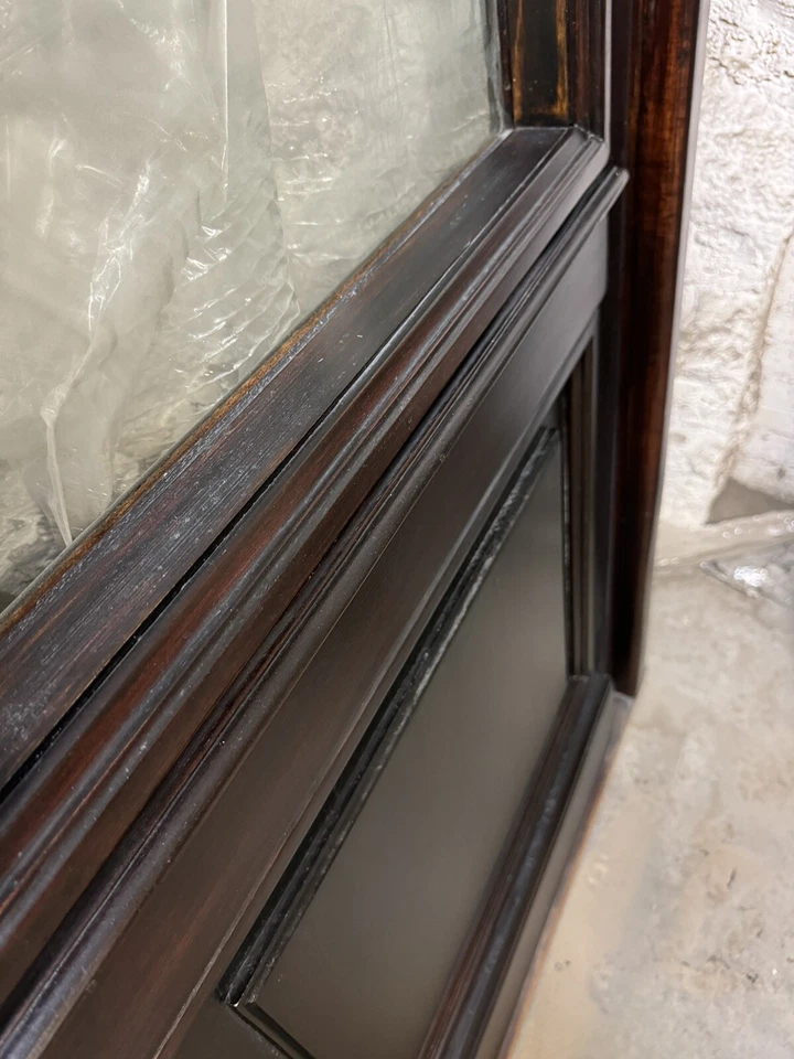 Puerta de entrada única con cristal transparente Foto 4 de 4