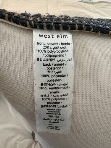 West Elm Woven Arches 20” Indoor/Outdoor Pillow Set - 第 3/3 張圖片