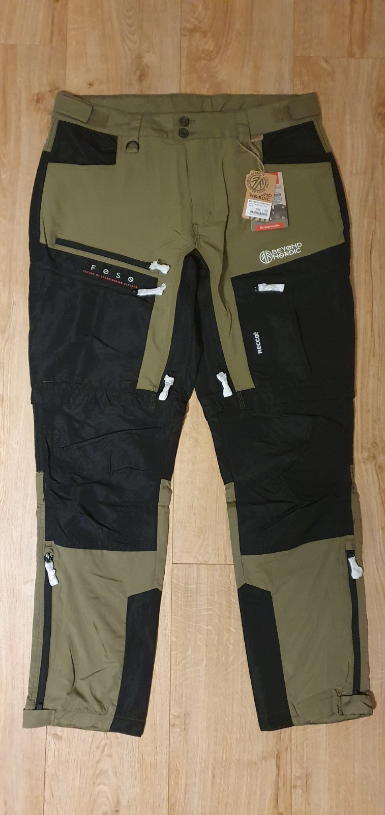 Pantalon de randonnée Beyond Nordic noir en toile technique stretch pour homme