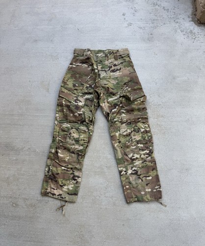 Militär Hose klein kurz Army Combat Multicam Camo FR Advanced Kniepolster Schlitz