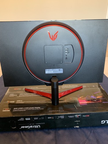 LG 32" Ultra-Gear QHD (2560 x 1440) Gaming Monitor, 165Hz, 1ms, 32GN600-B, Used - Picture 5 of 6