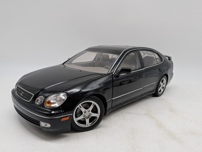 AutoArt 1:18 Lexus GS 400 schwarz