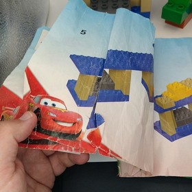 LEGO DUPLO 5828 Big Bentley Disney Pixar Cars 2 Set Lightning McQueen Mater Finn