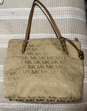 Michael Kors Jet Set Tote Camel Logo Print Zi...
