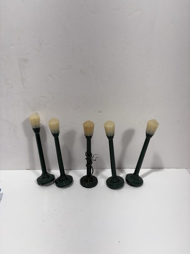 POSTWAR LIONEL O GAUGE SET OF 5 STREET LAMPS 6" TALL Green Train Lamp - Picture 1 of 7