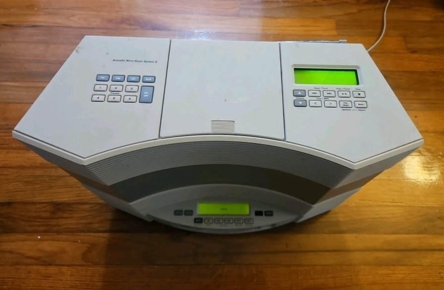 Bose Acoustic Wave Music System II AM/FM CD Player AUX No Remote