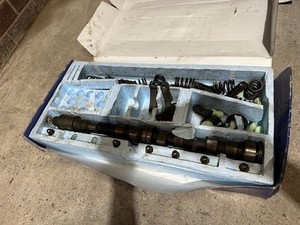 Ford Pinto camshaft set. for 2L pinto engine. escort, capri, sierra, transit