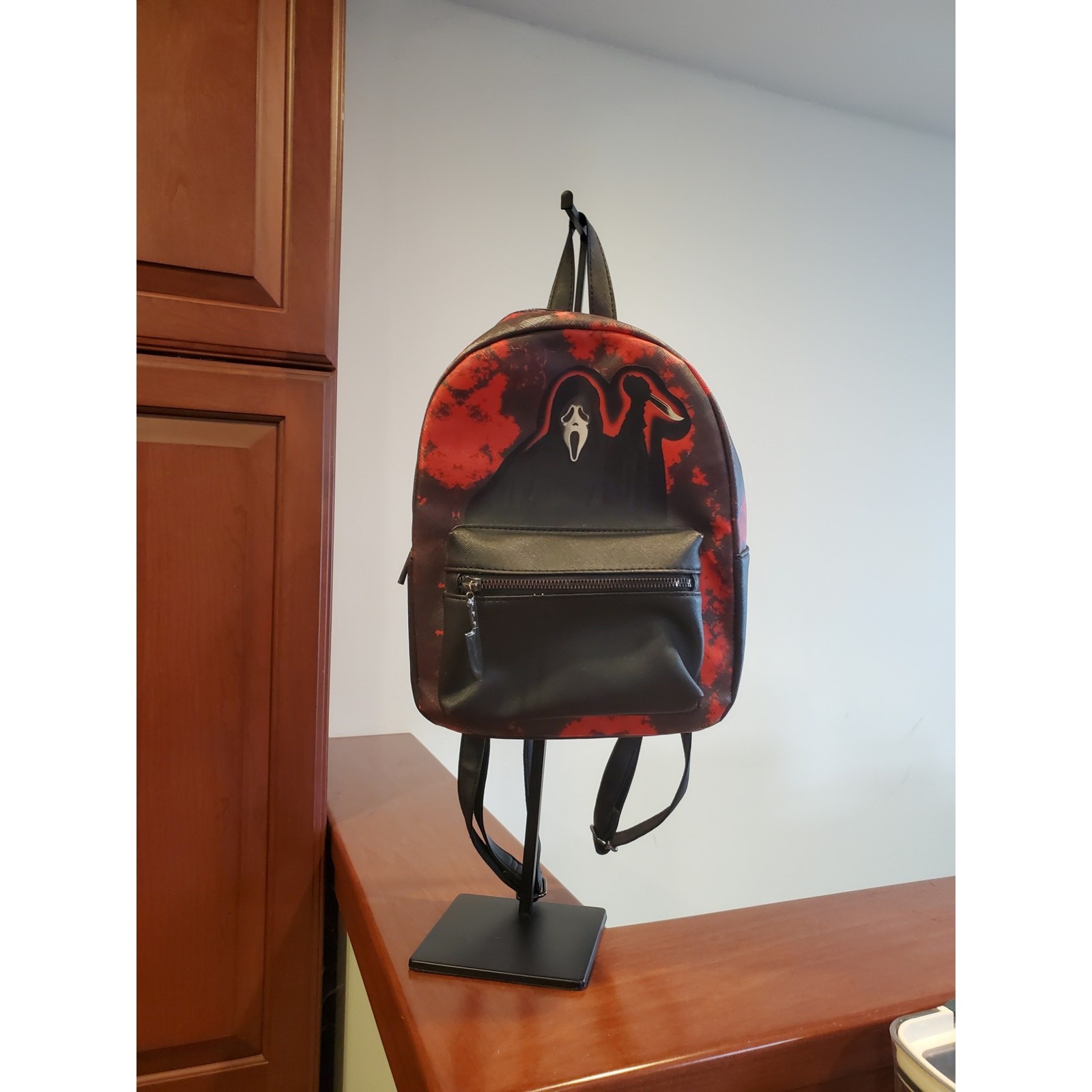 Scream Ghostface Mini Backpack Bioworld Spirit Ha… - image 11