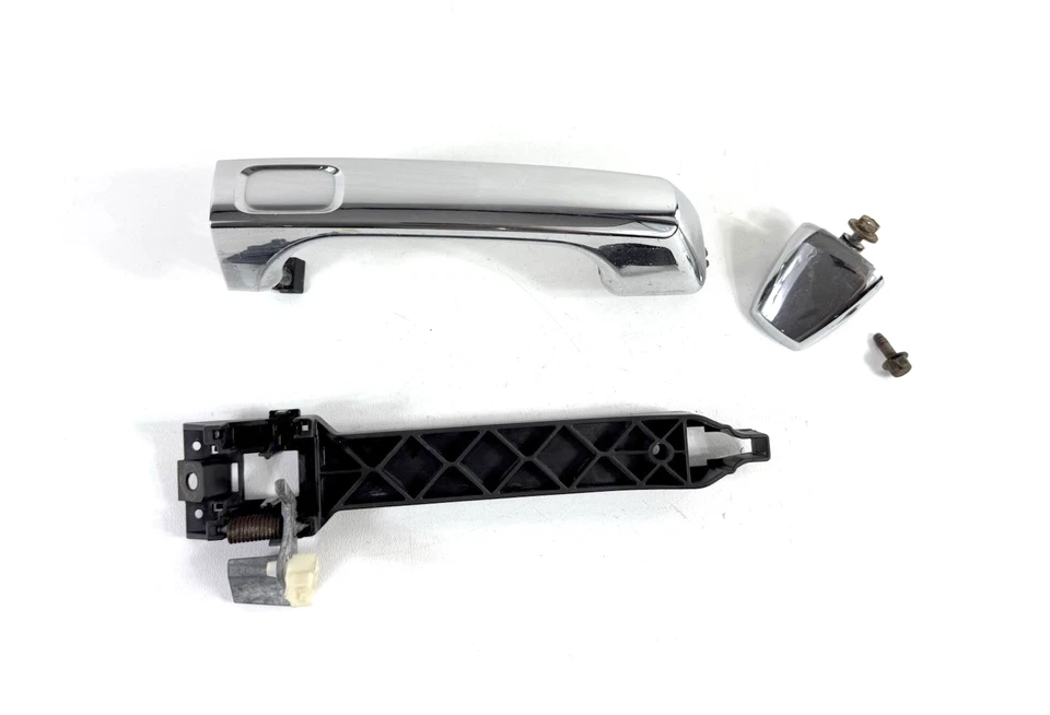 Оригинальная хромированная передняя правая ручка пассажирской двери Hummer H3 H3T 2006-2010 годов выпуска - Изображение 2 из 4