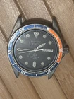 Vintage 1980s SEIKO SPORTS 100 Quartz Pepsi Bevel Divers Watch