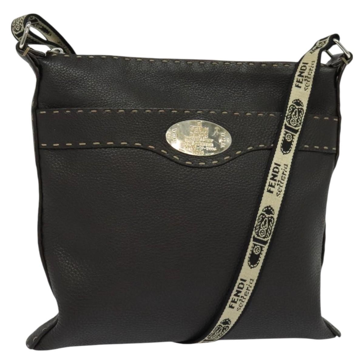 FENDI Brown Leather Shoulder Bag with Silver Hardware Auth fm4690