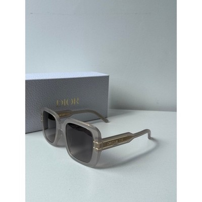 NEW Dior Signature S11I Square Sunglasses in Milky White | eBay