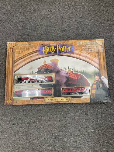 NEW Harry Potter and the Sorcerer’s Stone Hogwarts Express Bachmann Train Set - 第 1/15 張圖片