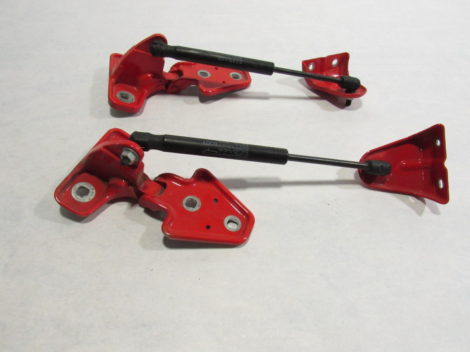15-19 Ferrari 488 Spider 2017 Rear Deck Strut Shock Hinge Hinges Set 2 PCS ;@2