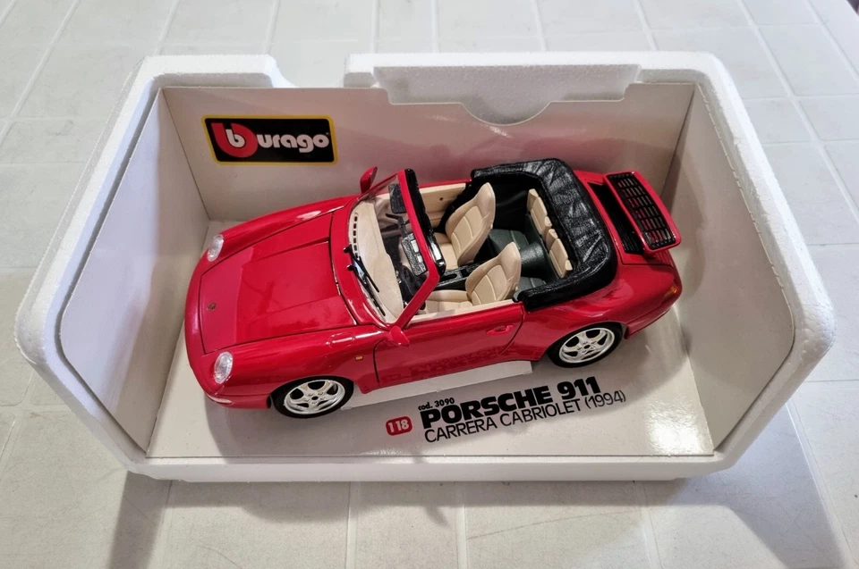 For sale Bburago 993 Cabriolet Red 1994 1 18 - Immagine 3 di 4